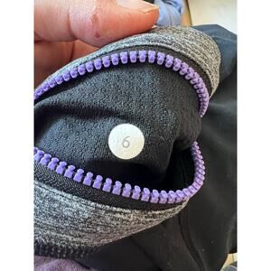 Size 6 Lululemon run inspire crop II leggings